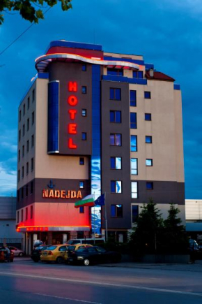 Отель Nadejda Hotel, София